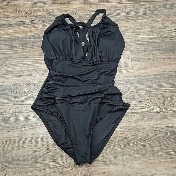 NWOT La Blanca Island Goddess High Neck Keyhole One Piece Sz 14 & 8 - Picture 3 of 6